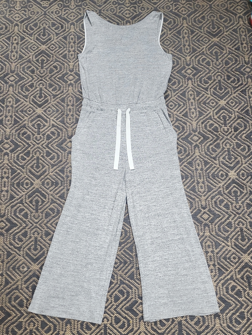 Wilfred Free Heather Gray Super Soft Sleeveless Jumpsuit With Pockets